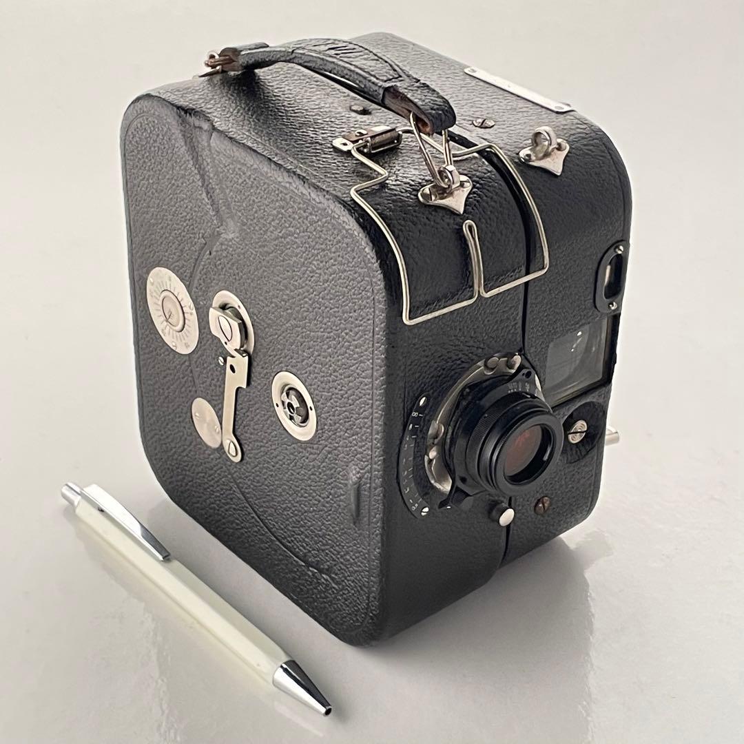 ムービーカメラ