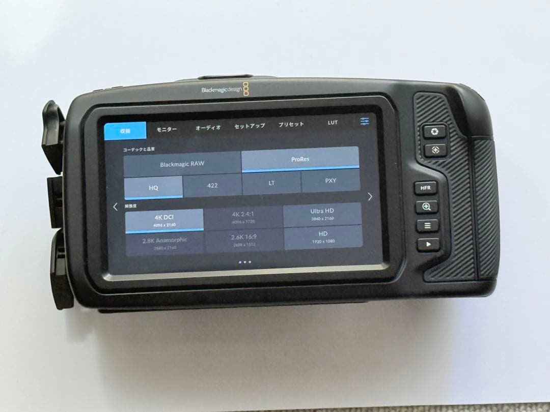 Blackmagic Pocket Cinema Camera 4K本体箱AC付