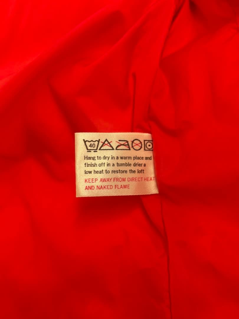 【希少】THE BEATLES『1』　関係者用非売品　ロゴ入りダウンベスト