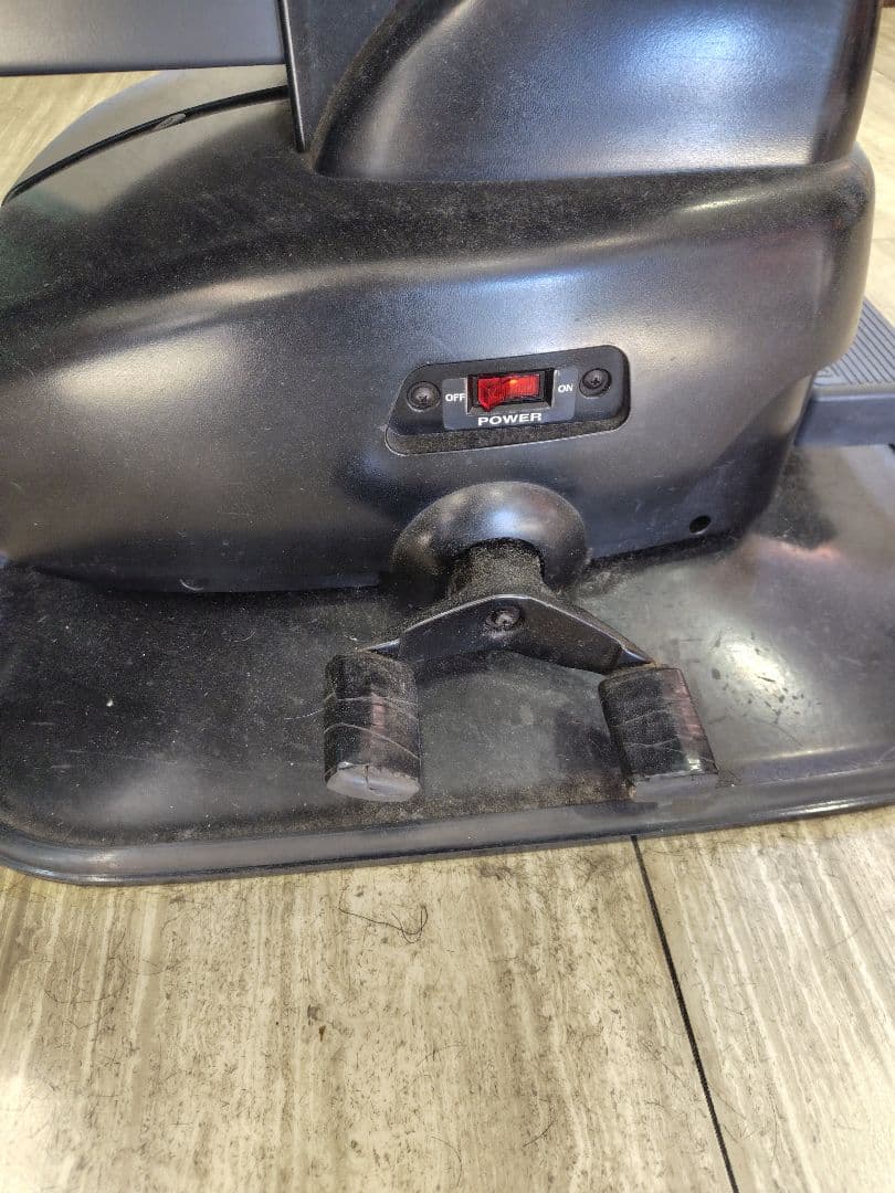 ジャンク品　Able SET JOY 美容椅子 電動リクライニング　グリーン