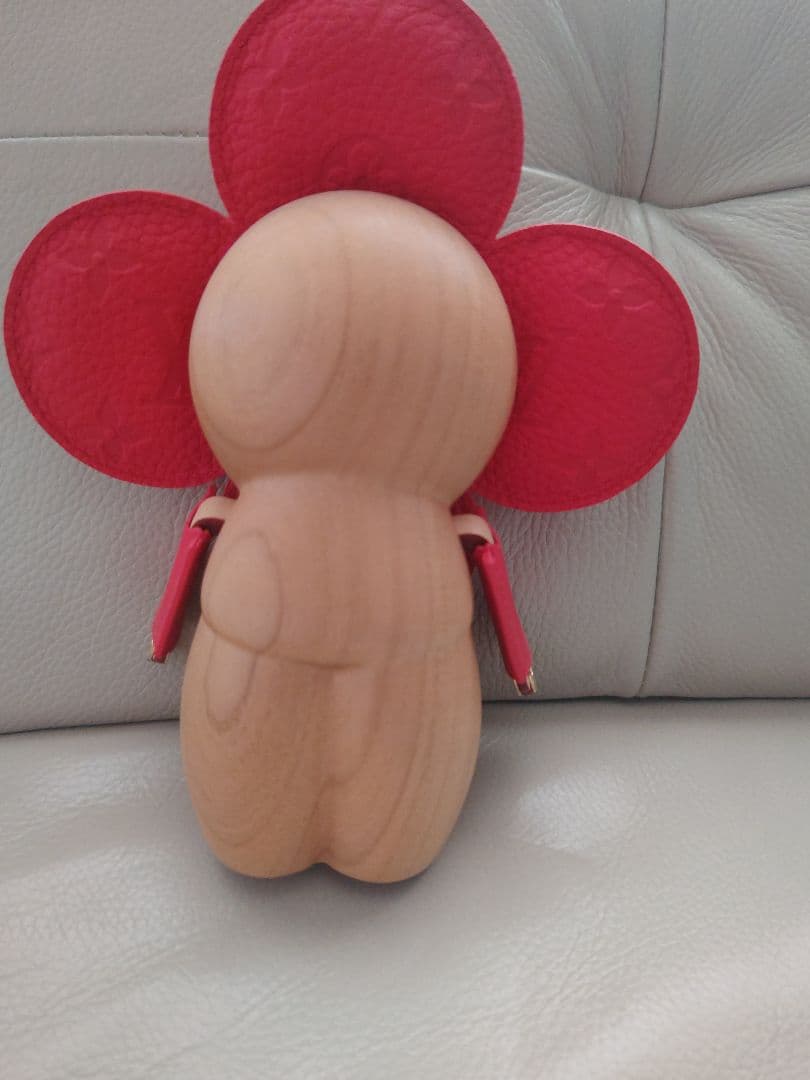 美品　ルイ・ヴィトン　ヴィヴィエンヌ・レッド