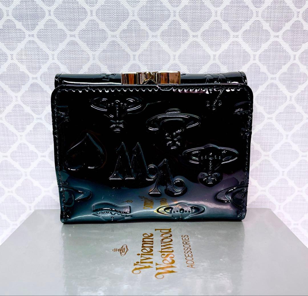【内側に素敵な柄♡新作】Vivienne Westwood 折財布 エナメル黒