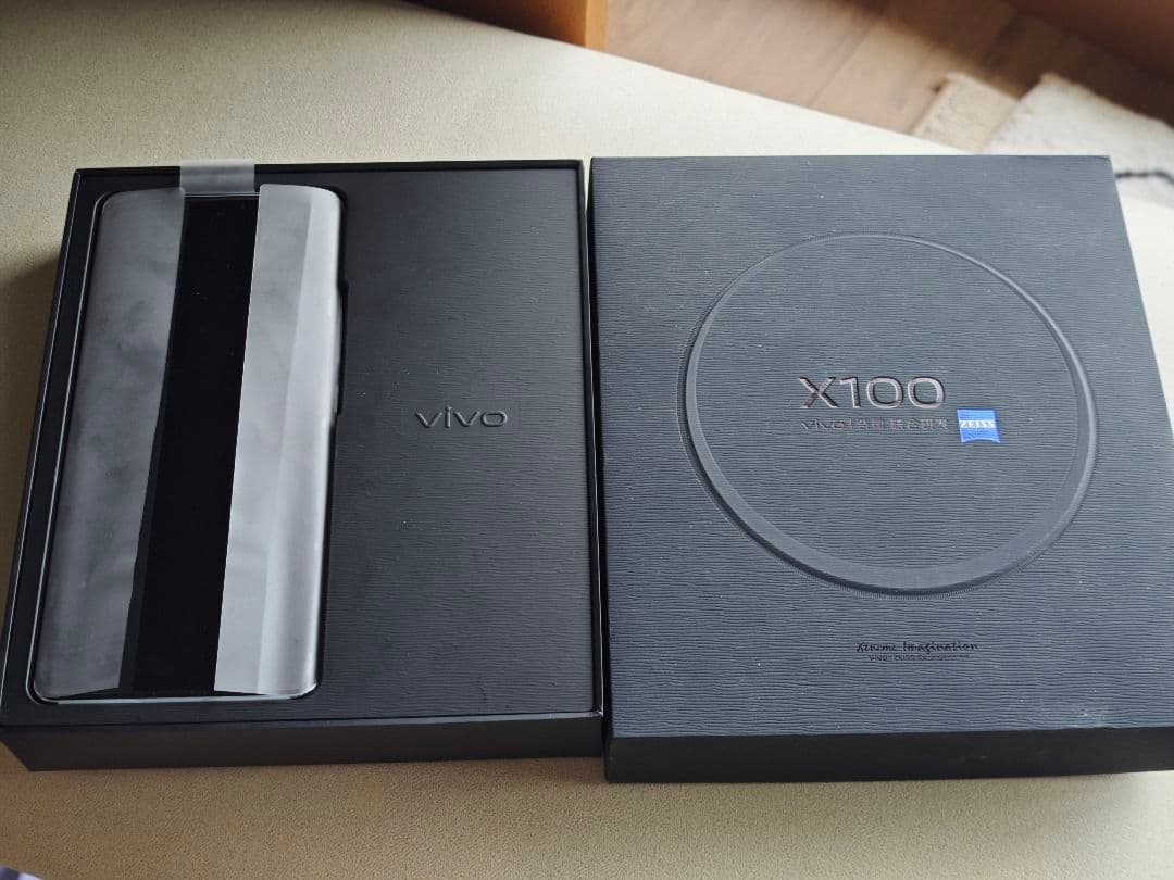 vivo x100 12+256 とoppo reno13