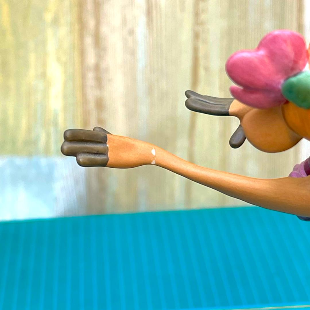 WDCC ライオンキング ティモン 缶バッチ ピンバッジ 陶器製 フィギュア