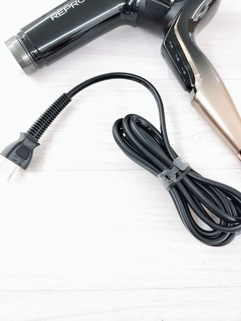 美品☺️リュミエリーナ レプロナイザー 4Dplus 4D plus ドライヤー