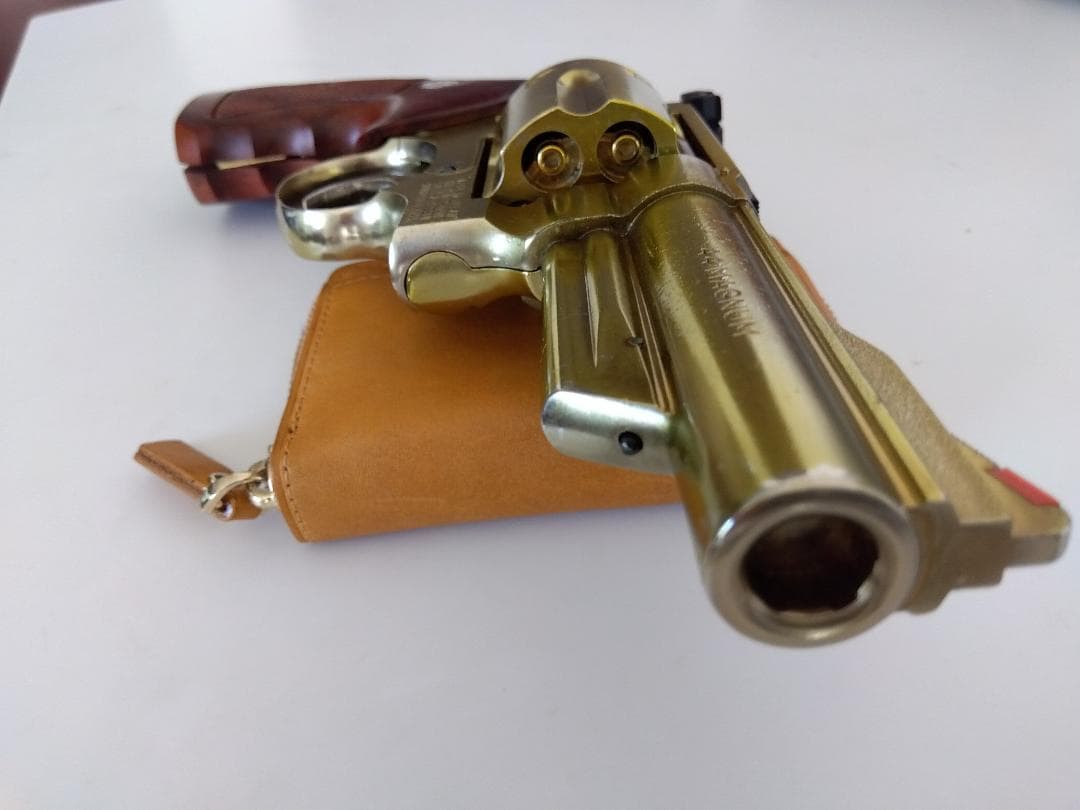 コクサイ　Smith & Wesson 　44マグナムM29　4インチ　木グリ