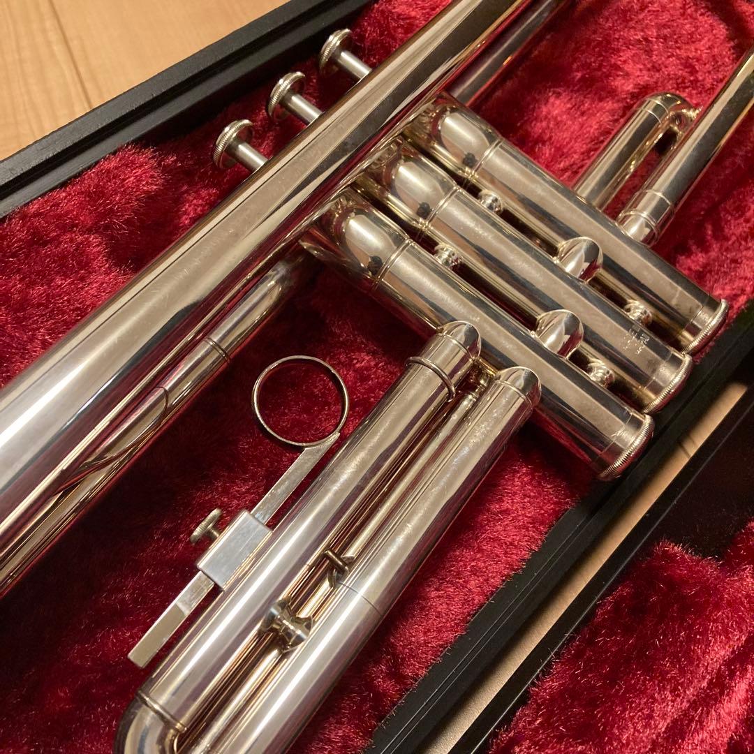 YAMAHA YTR1335 ヤマハ トランペット ハードケース付き シルバー