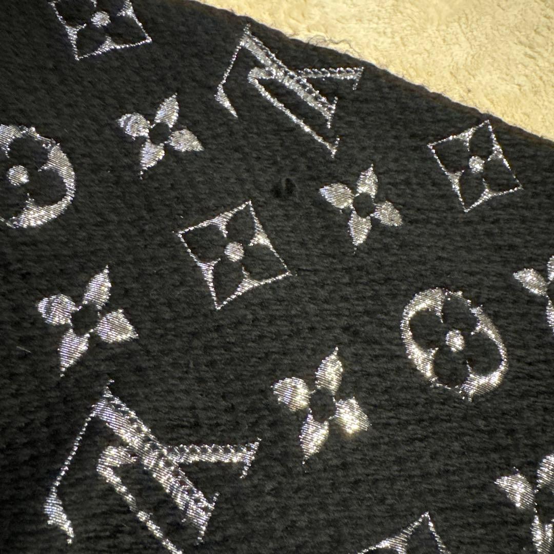 ルイヴィトン　マフラー