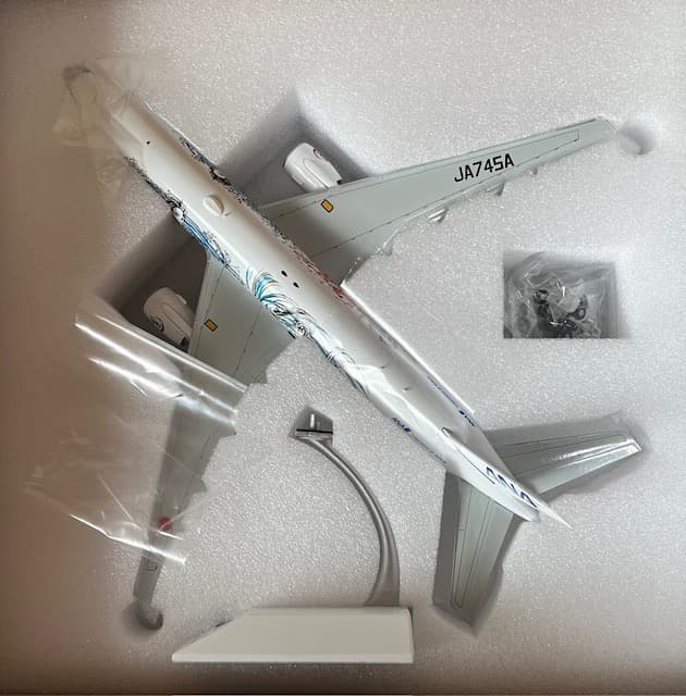 ANA B777-200ER JA745A 特別塗装
