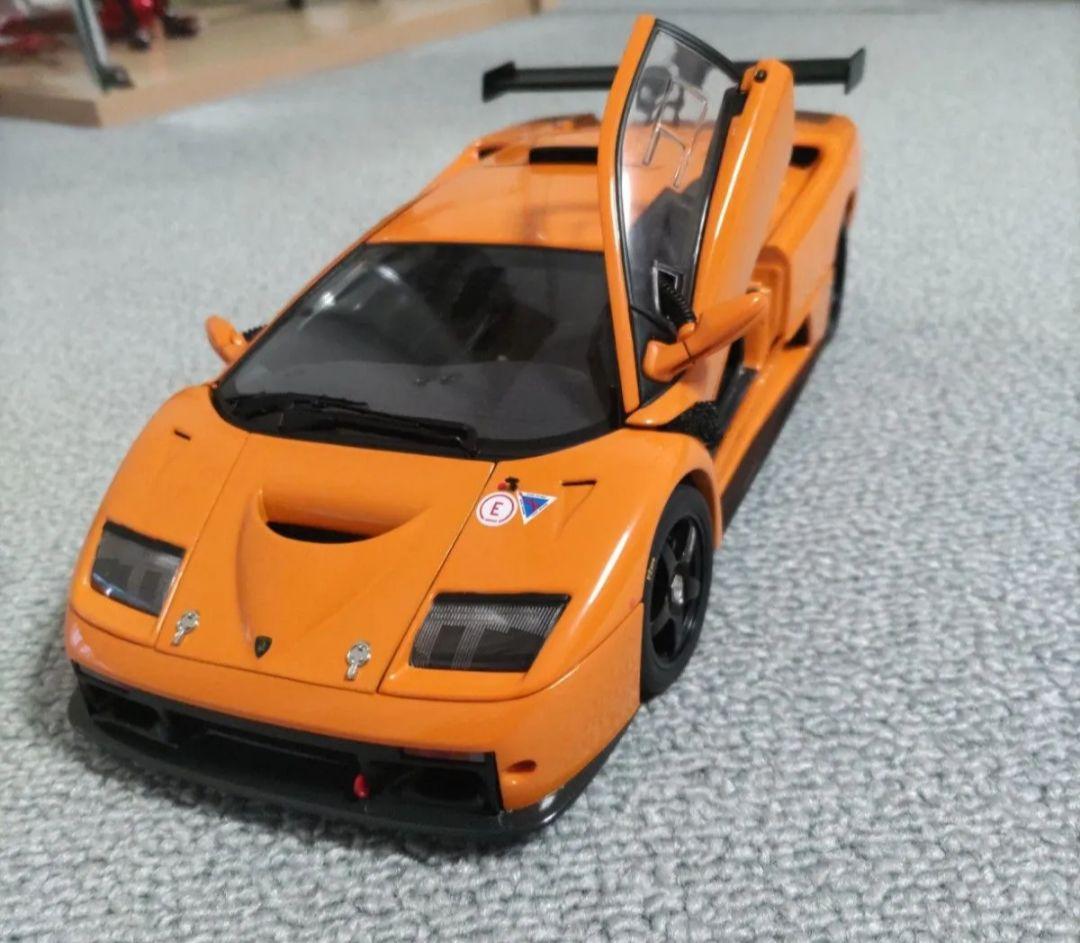 オートアート　1/18 ランボルギーニ　 ディアブロ　Diablo