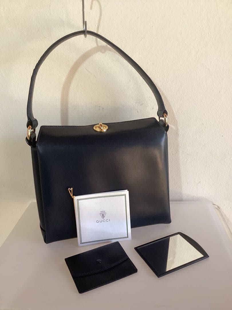 GUCCI ネイビーハンドバッグ 付属品付き