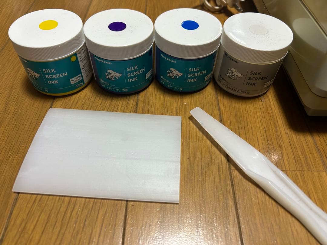 Tシャツくん　シルクスクリーン ミドルフレーム　diy tシャツ製作 インク