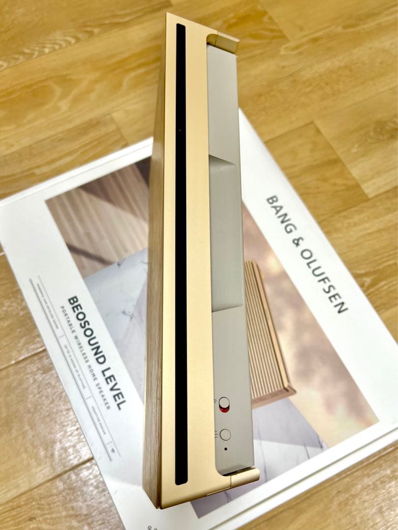 Bang & Olufsen Beosound Level ゴールドトーン