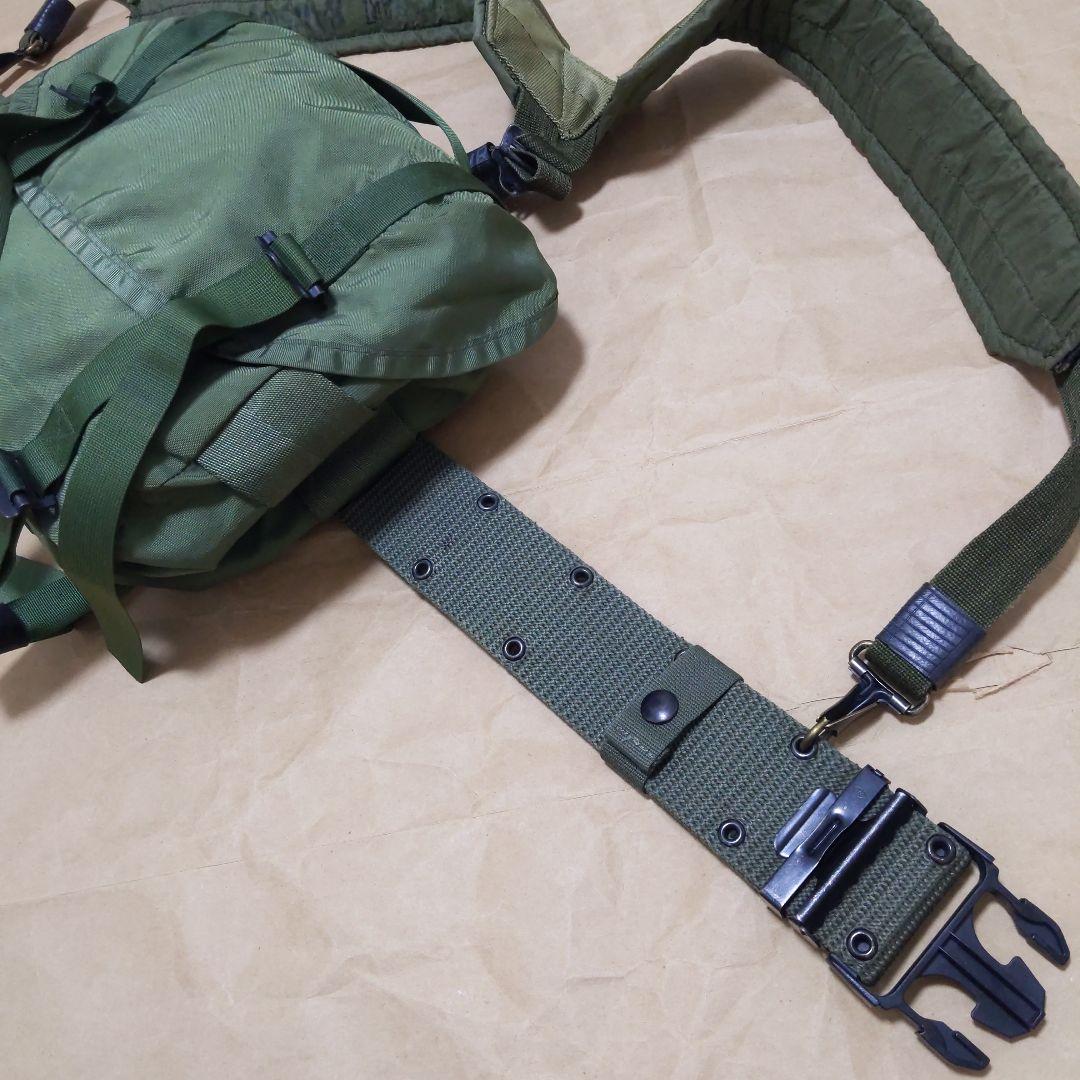 アメリカ軍LC−2装備 ベルト/サスペンダー/フィールドパック 放出良品