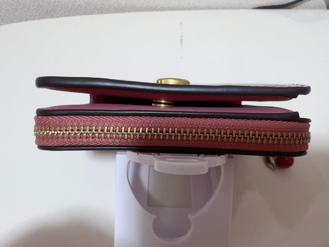 【新品・正規品】 コーチ 2つ折り財布