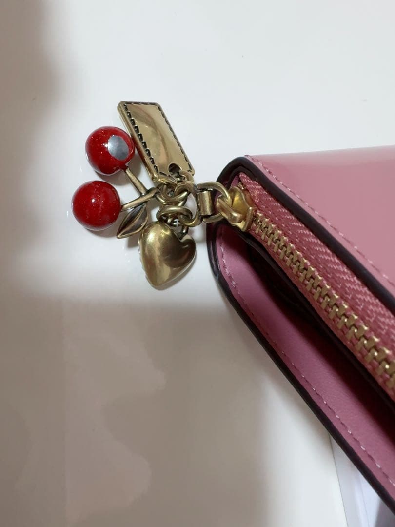 【新品・正規品】 コーチ 2つ折り財布