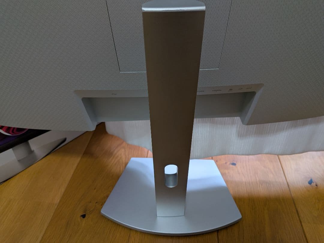 Dell S2722QC 27 ４kモニター