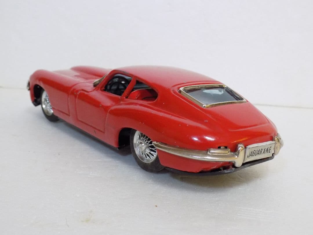 ✨️バンダイ ブリキ【XK-E ジャガー XK-E レッド】
