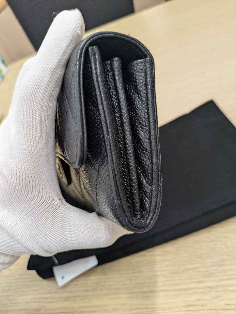 Momoセールシャネル クラシック ロング マトラッセ 二つ折り