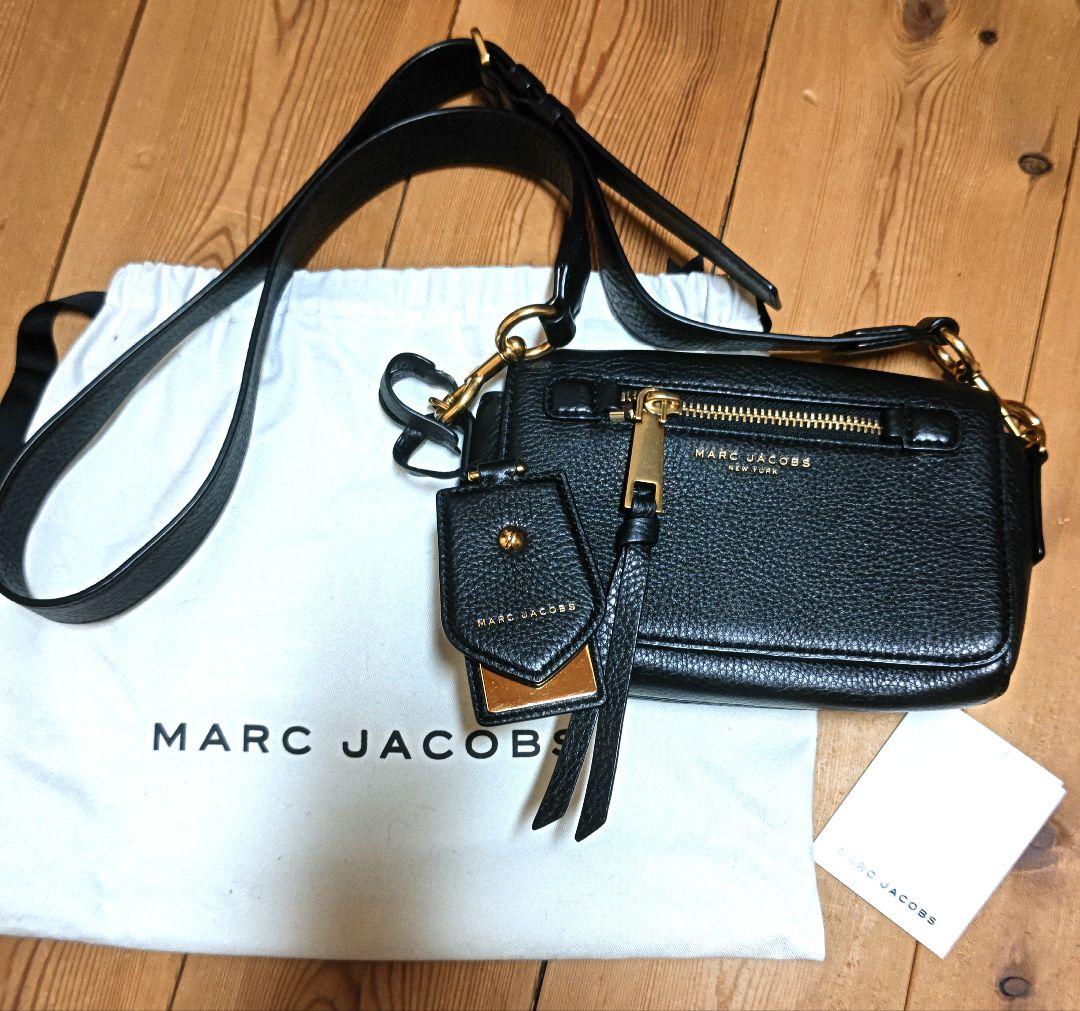 【sale】MARC JACOBS ショルダーバッグ ブラック