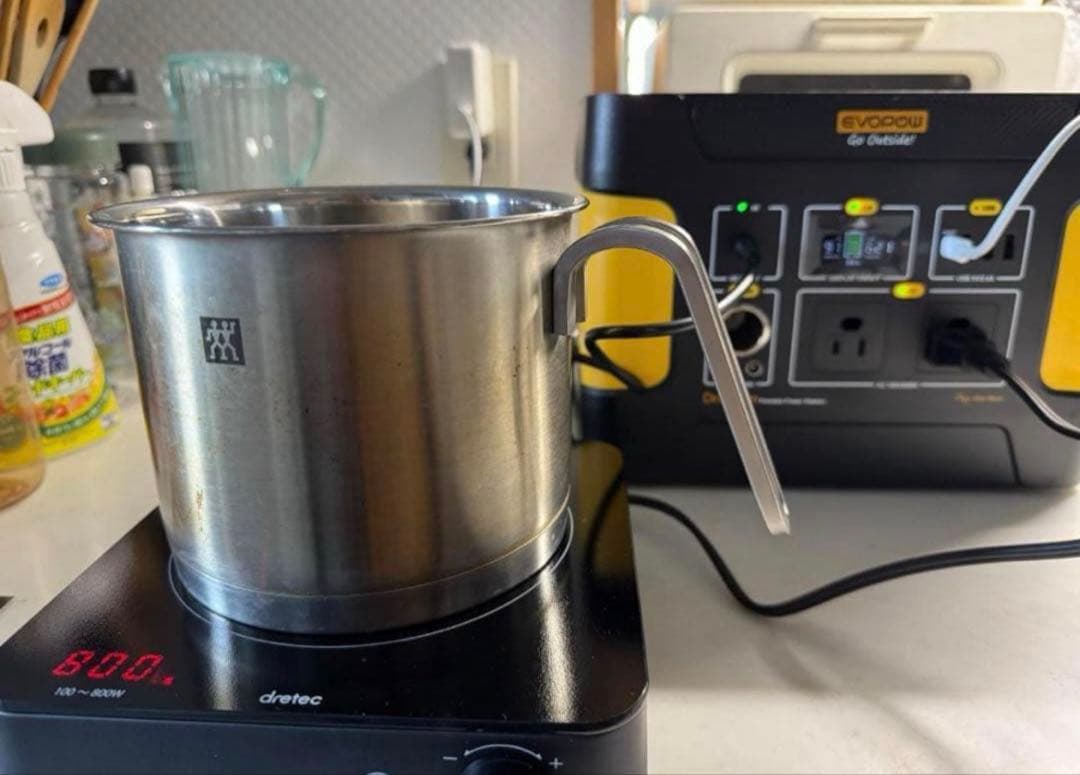 新品●EEIVOL ポータブル電源 AC出力600W瞬間最大1200W