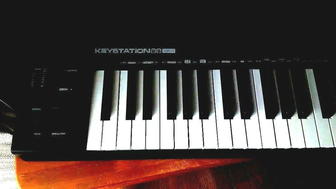 M-AUDIO Keystation 88 MK3 MIDIキーボード
