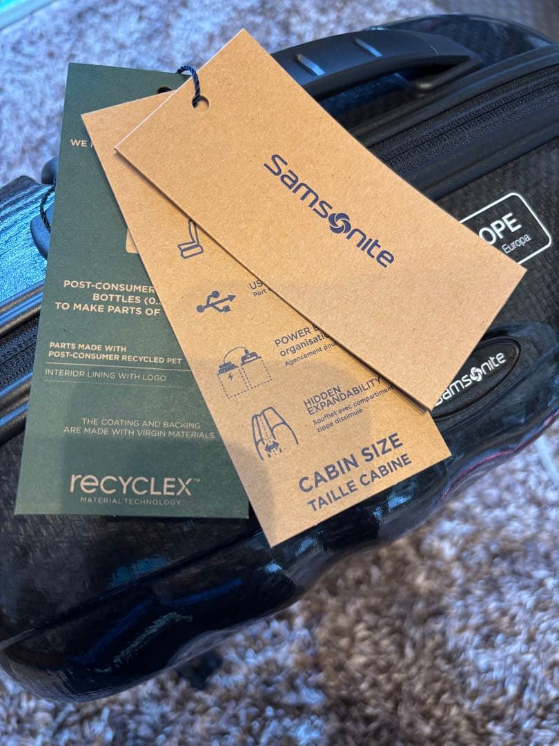 新品未使用★サムソナイト　シーライト　スピナー68 C-lite Spinner