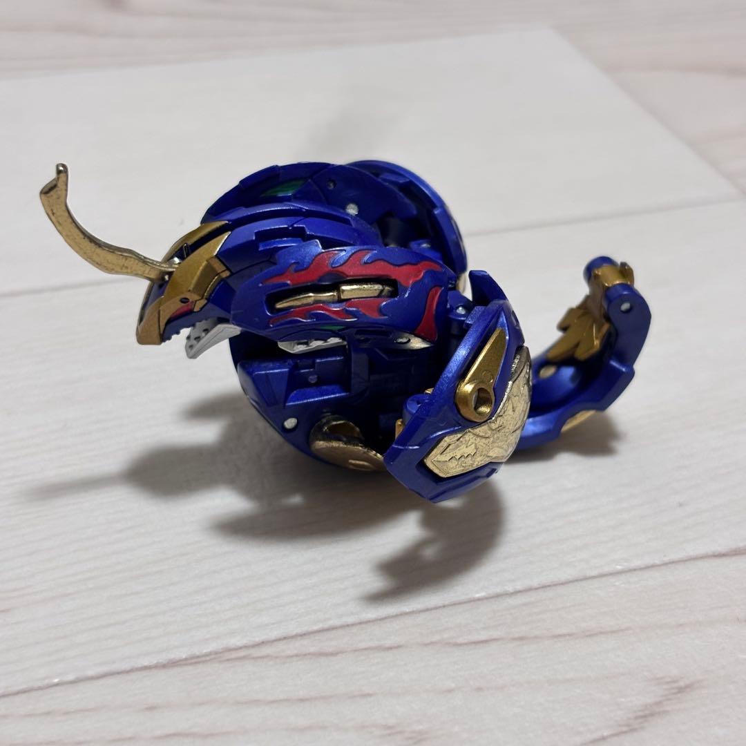 爆丸 滅ホロヴォス 680G本体のみカードなし