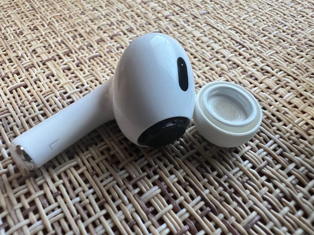 AirPods Pro 2本体 充電ケース付き 訳あり