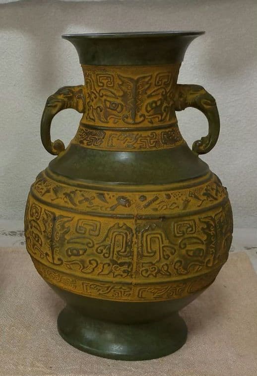 エレガント!! 高岡銅器 銅製花器　（工芸品）