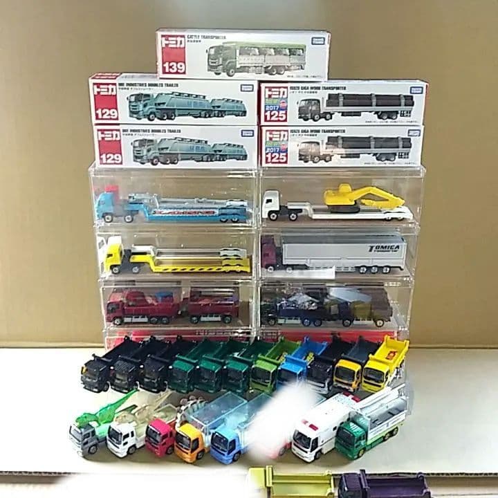 トミカ　いすゞ ギガ　オリジナルギガントス36台セット