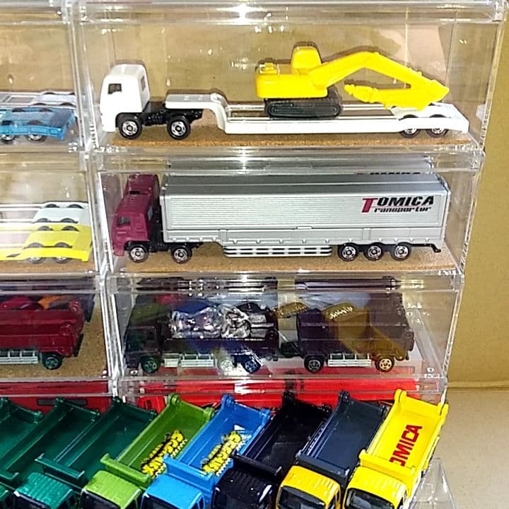トミカ　いすゞ ギガ　オリジナルギガントス36台セット