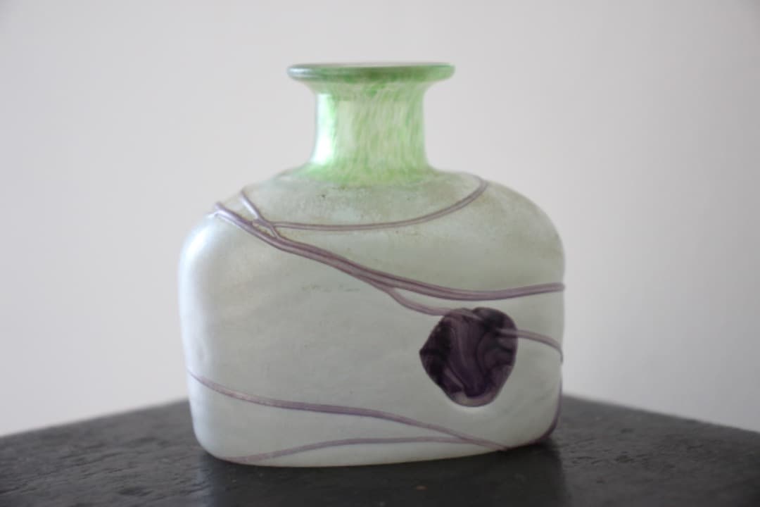 スウェーデン　コスタボダ　アーティストコレクション　ギャラクシー　小瓶　花瓶