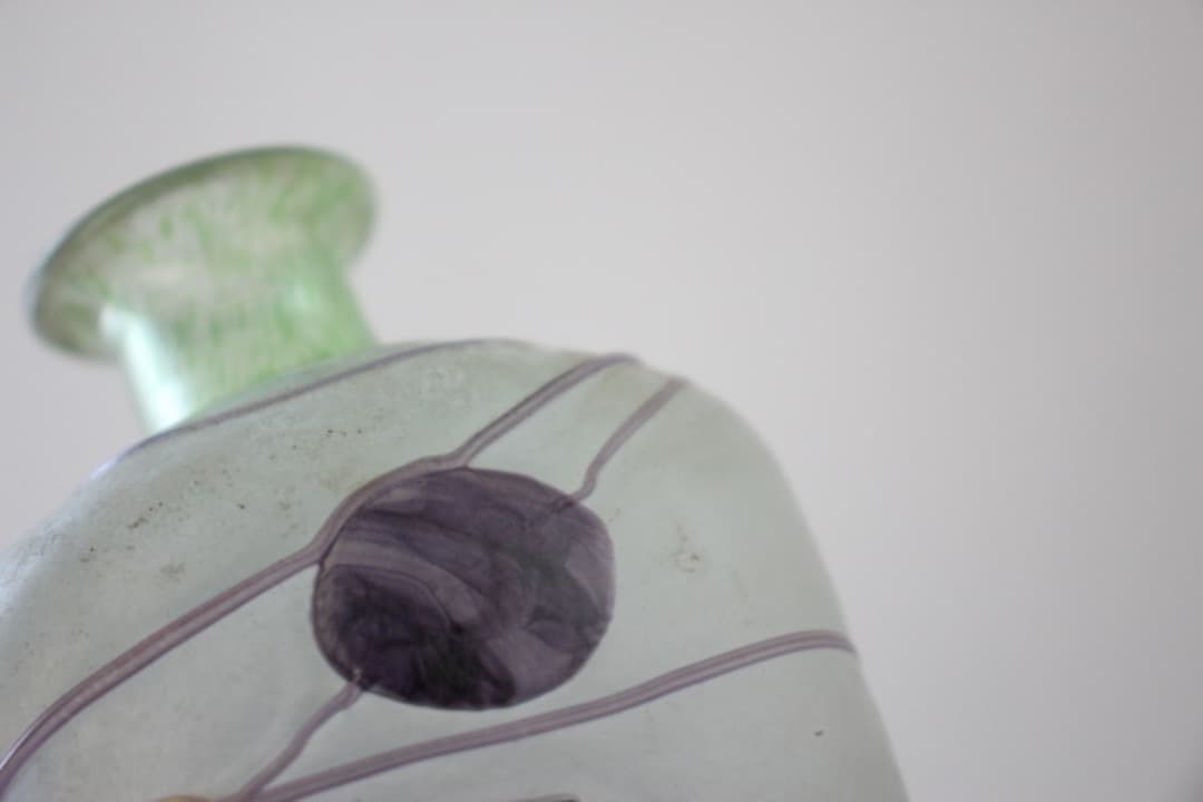 スウェーデン　コスタボダ　アーティストコレクション　ギャラクシー　小瓶　花瓶