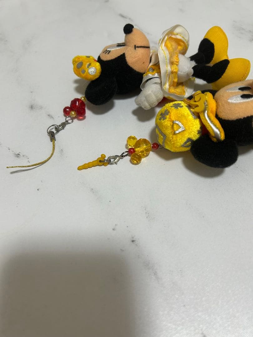 ミッキー ミニー ストラップ 入手困難
