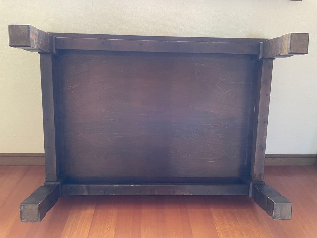 tuttorikogaraさま専用！アンティーク　軽井沢彫　机　座卓