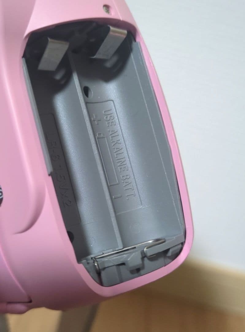 フィルムカメラ FUJI FILM INSTAX MINI 8+ N STRAWBERRY