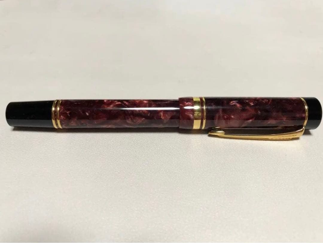 パーカー デュオフォールド センテニアル マーブルレッド