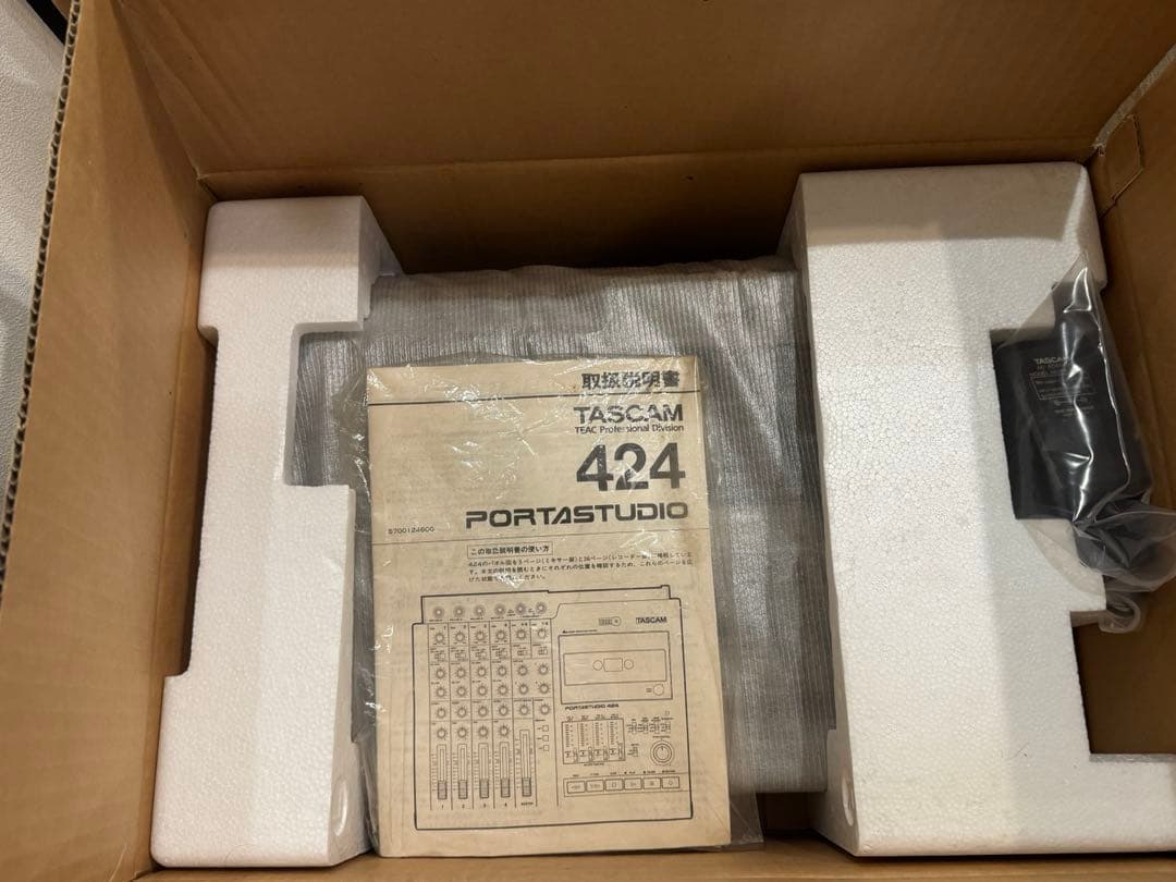 TASCAM タスカム PORTASTUDIO 424 マルチトラックレコーダー