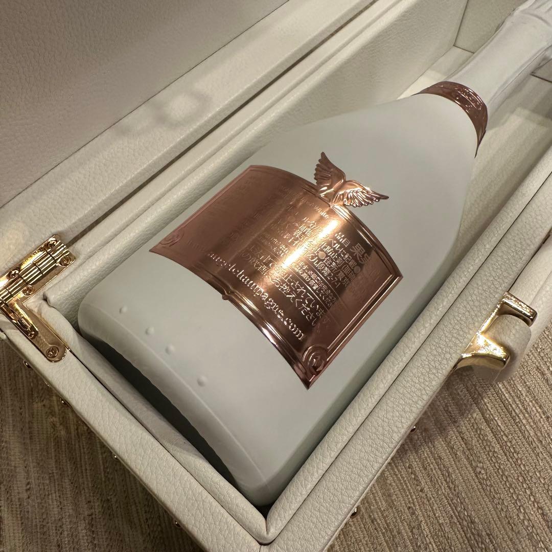 新品未開封 箱付き エンジェルシャンパン ブラック ホワイト レッド 別売り可