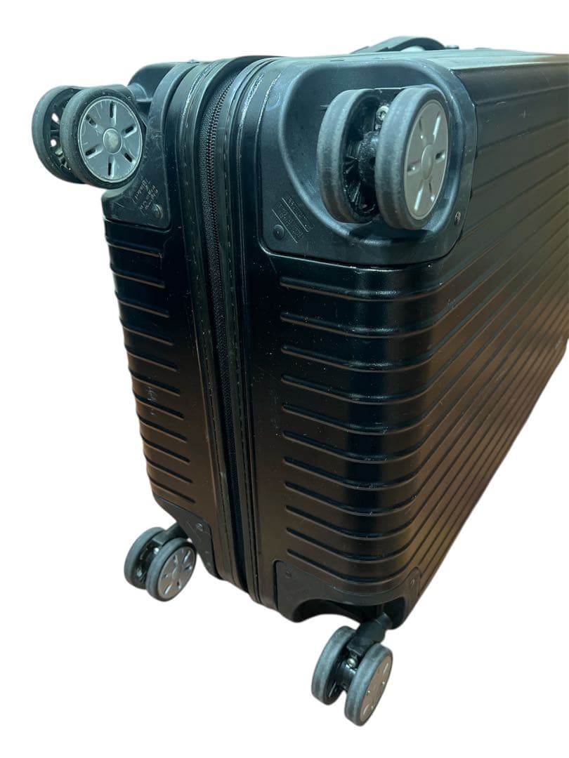 RIMOWA（リモワ） スーツケースSALSA サルサ 82L 4輪 ブラック