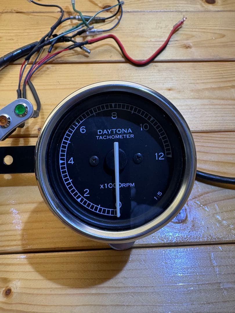 SR400 SR500 デイトナ機械式スピードメーター、タコメーター