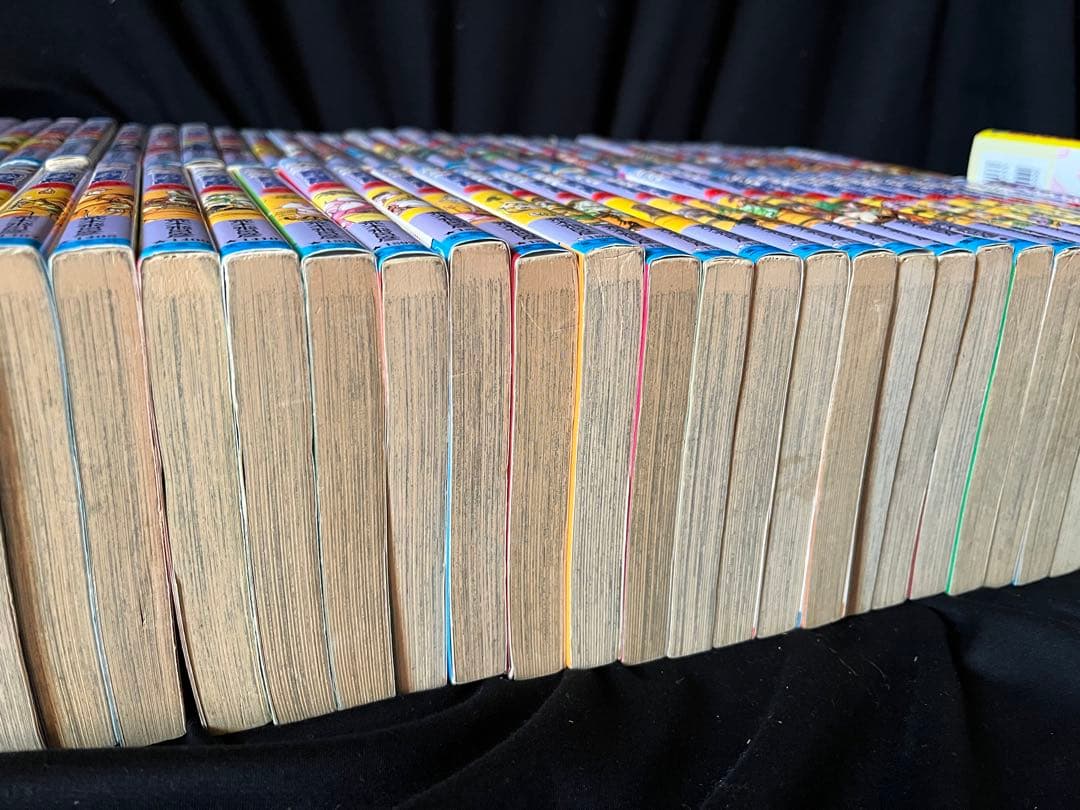 ジョジョの奇妙な冒険 1部〜5部　全63巻セット/ 関連本3冊(地球の歩き方他)