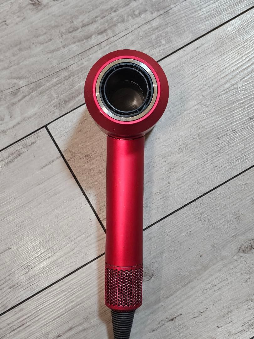 圧倒的最安　保証付　ダイソン　メンテナンス済　dyson hd08　激レアレッド