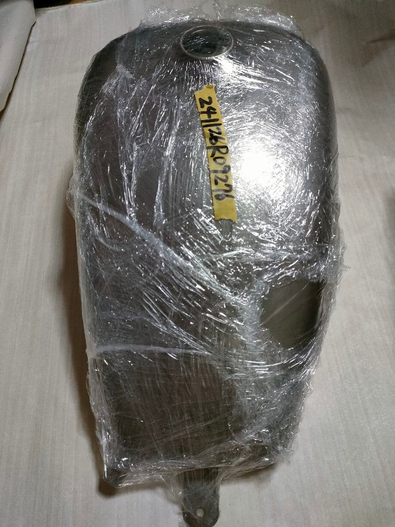 部品屋K&W シャドウ400用 スポーツスタータンク