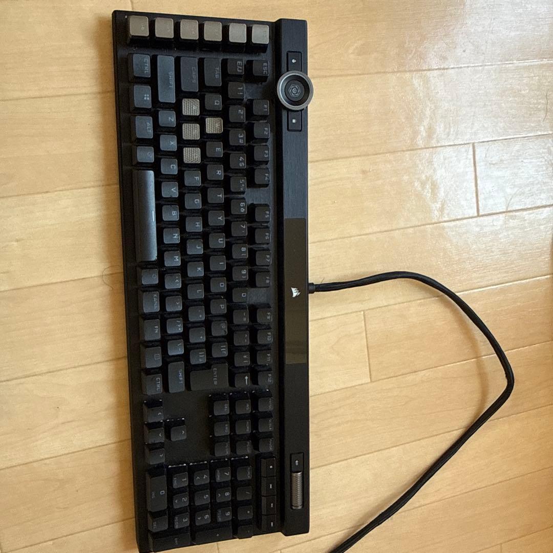 CORSAIR K100 RGB ゲーミングキーボード 本体