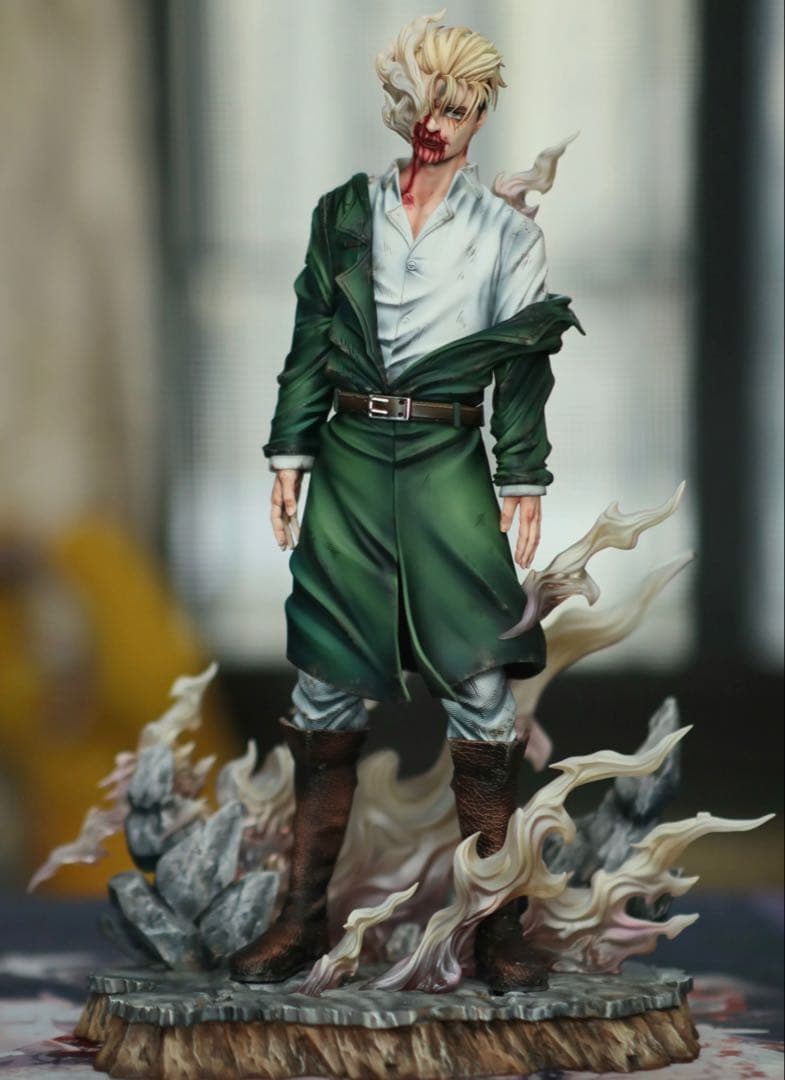 進撃の巨人 ① ポルコ・ガリアード ガレージキット ガレキ スタチュー