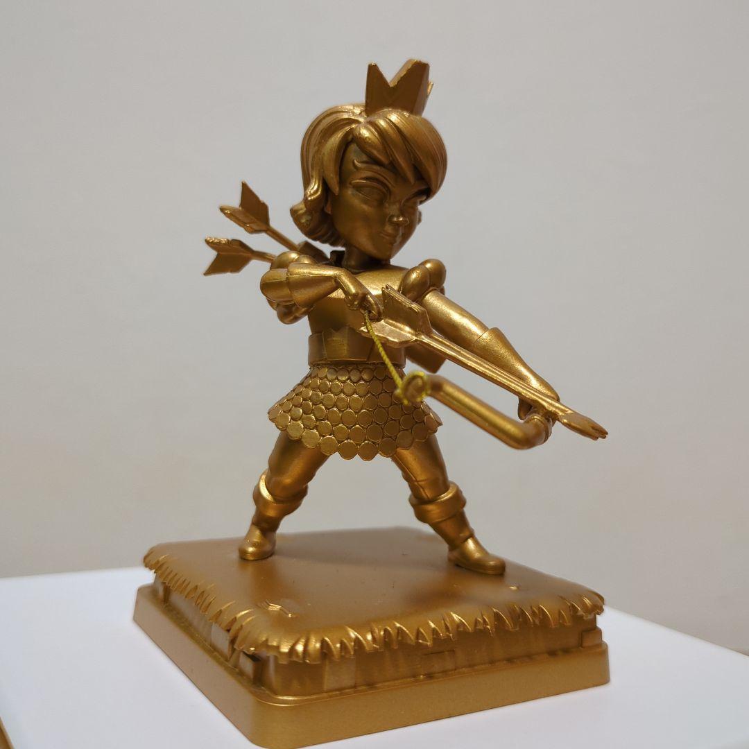 【希少非売品】クラロワ プリンセス フィギュア 限定ゴールドエディション！