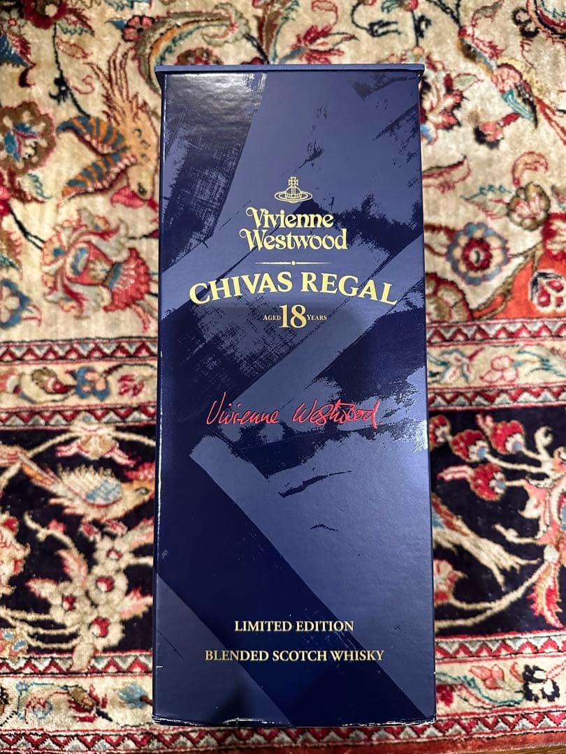 シーバスリーガル　ヴィヴィアン・ウエストウッド