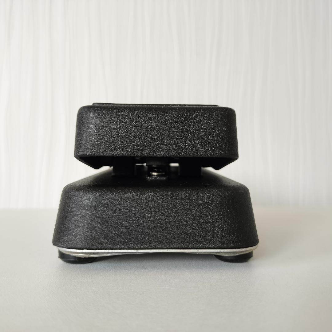 CRY BABY GCB-95トゥルーバイパス化 Blue LEDモディファイ